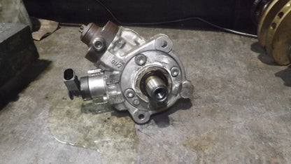 Hochdruckpumpe - BMW 520d F10 / F11 - N47D20C - 7810696 / 0445010517