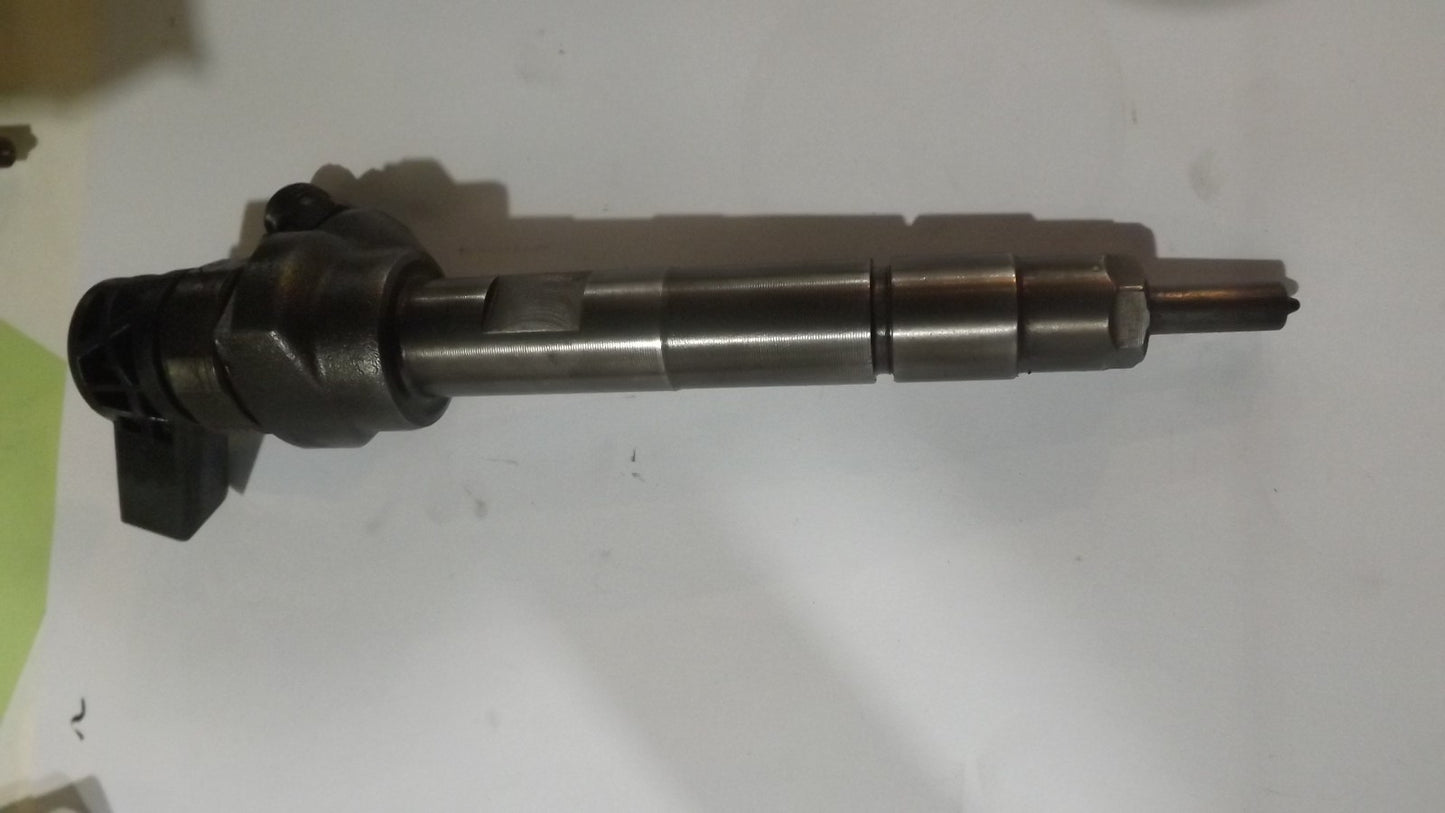 Bosch Injektor Einspritzdüse BMW 1er 2er 3er 4er 5er 7er X1 X3 X4 X5 X6 7810702