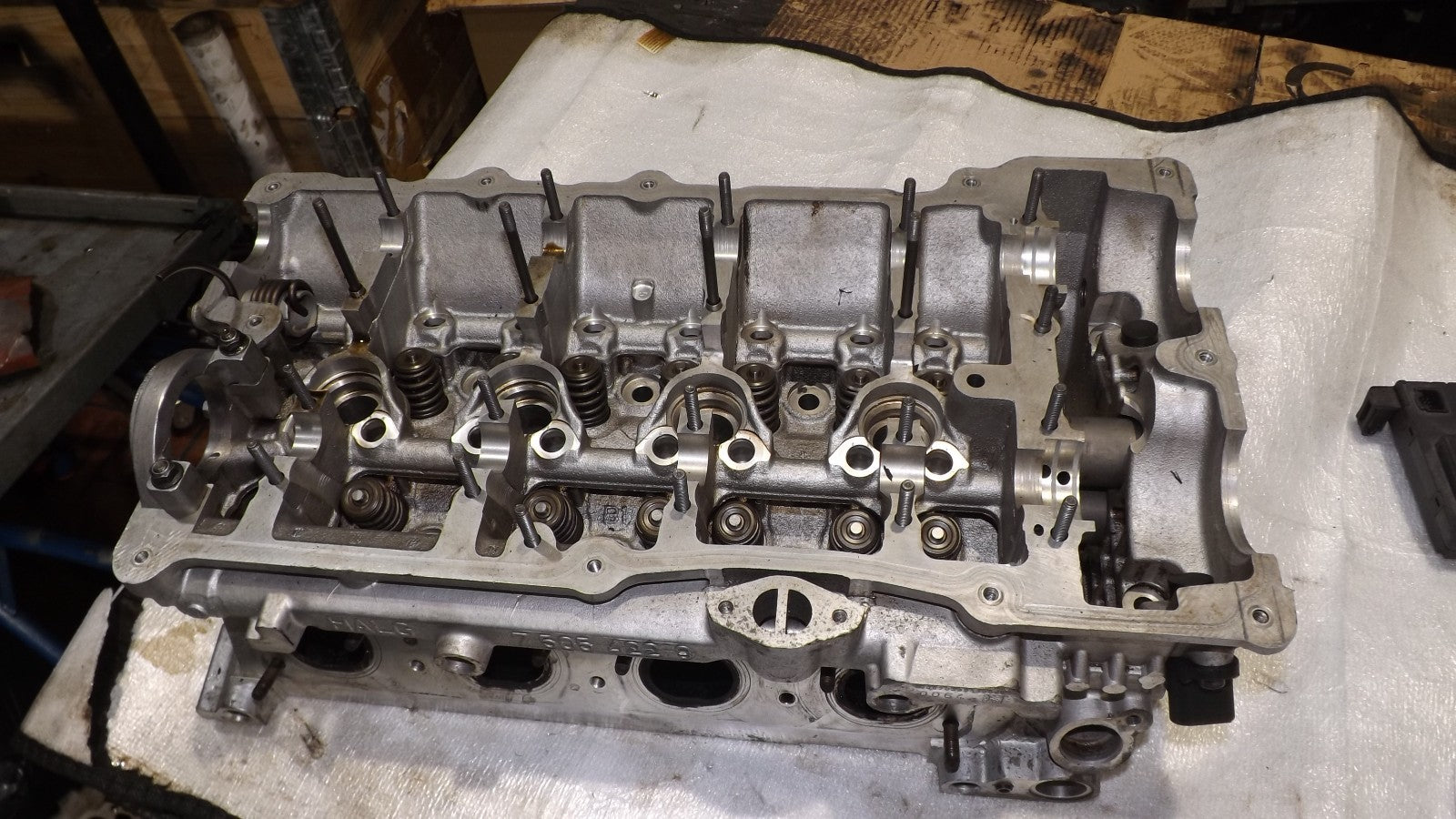 Zylinderkopf Kopf N46B20B / 75054229 Original BMW E87 E90 E91