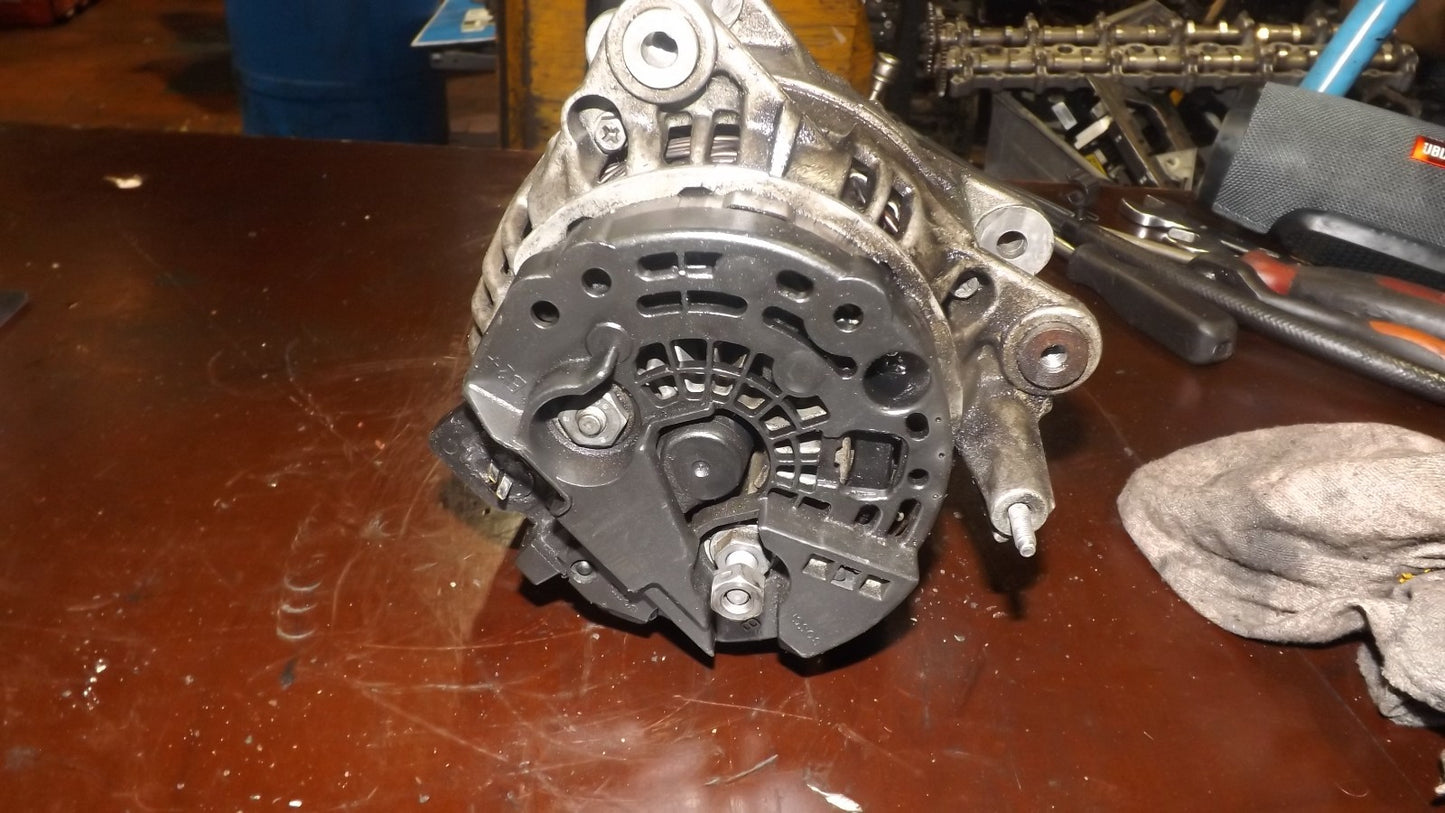 VW Golf Lichtmaschine F00M145891