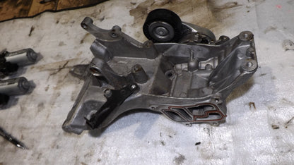 original Audi A4 8K A5 8T TFSI Ölfiltergehäuse Ölkühler 06H903143E
