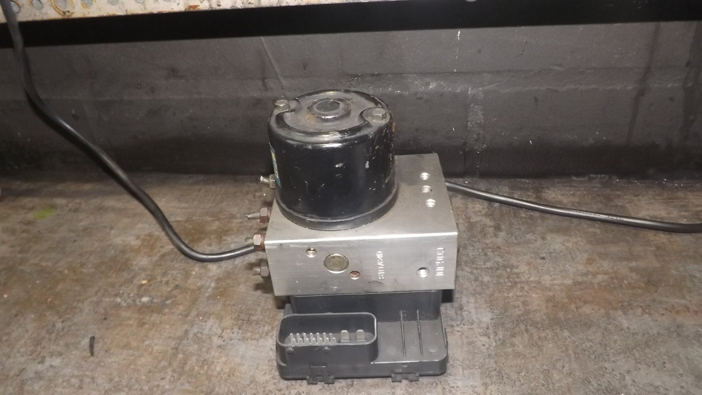 Kia Carnival 2 II KV ABS Block Hydraulikblock Steuergerät 0K56T437AE 0K56T43AO