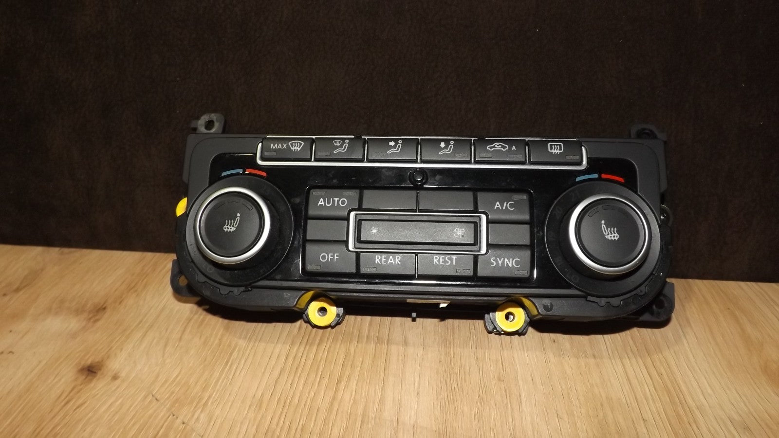 Orig. VW T5 Transporter Klimaanlage Heizung Bedienteil Climatronic 7E5907040AC