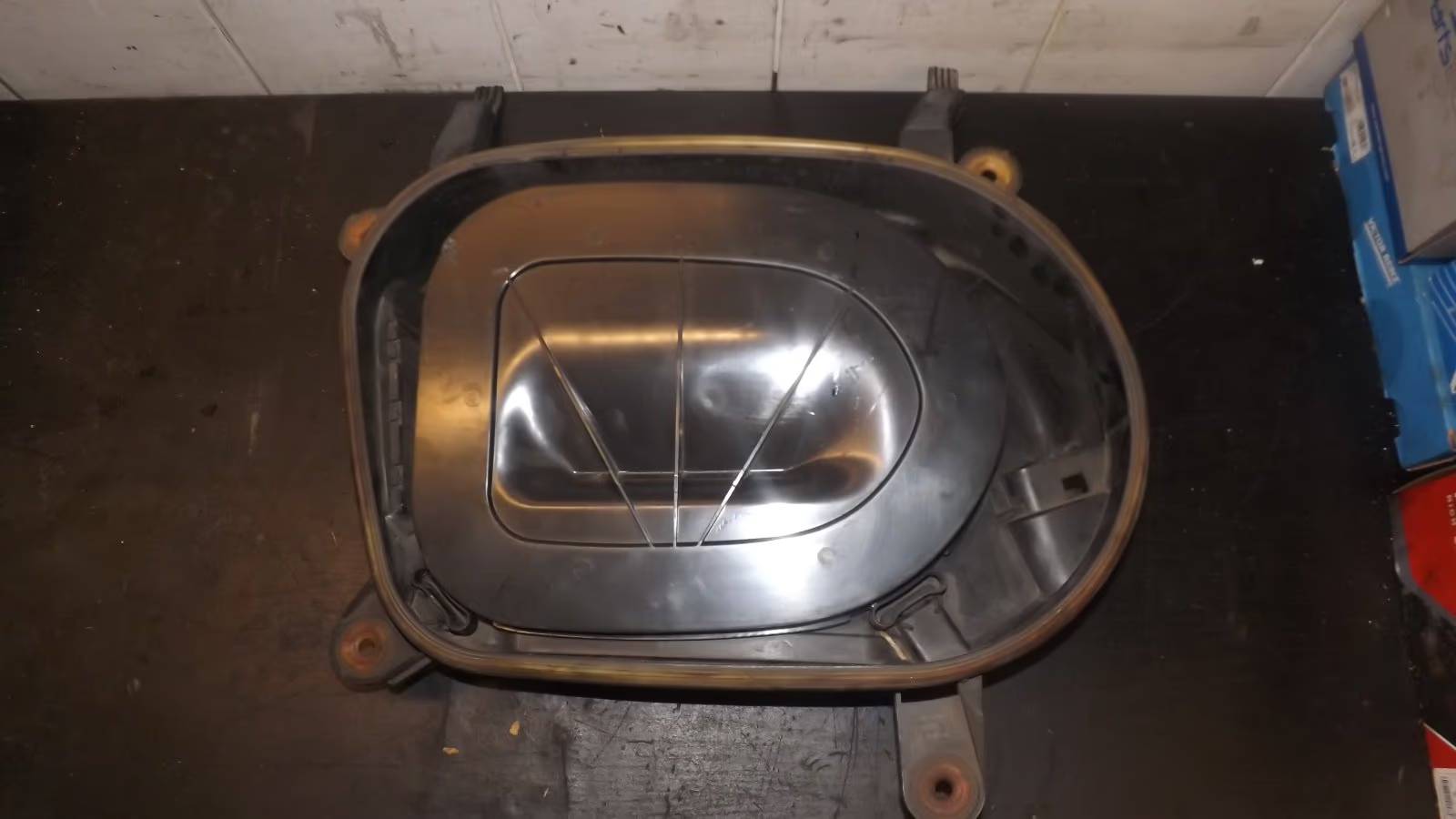 Original BMW X5 E70 Luftfilterkasten 13717812061