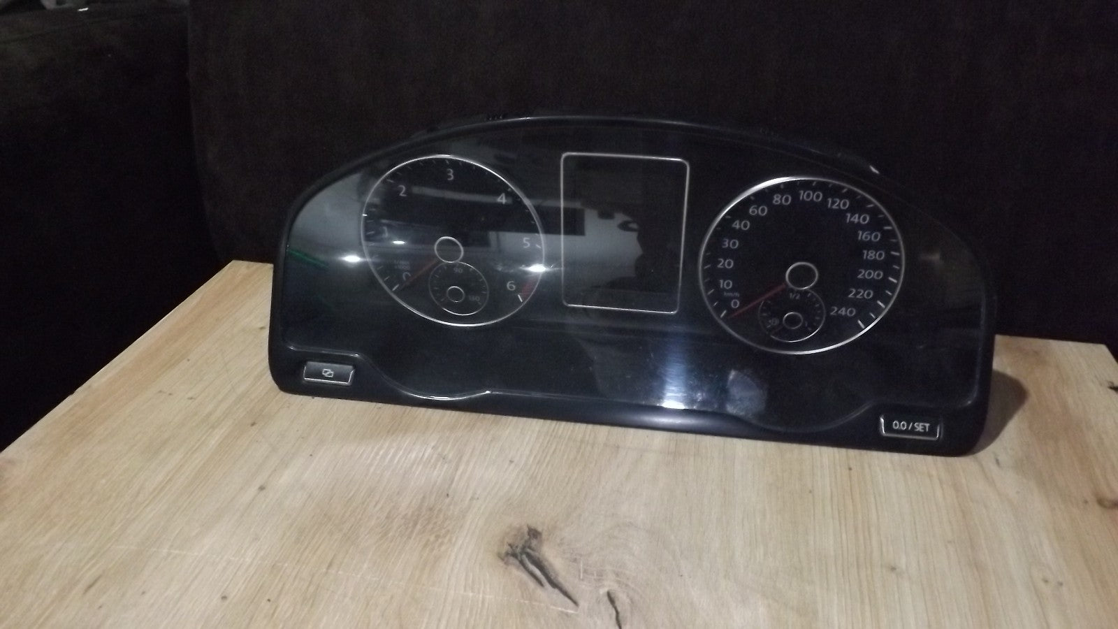VW T5 Tacho Kombiinstument A2C53414475  7E0920880E