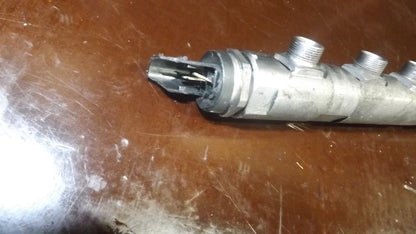 Druckspeicher BMW F10 F11  F30 F31 F12 F25 F15 Einspritzleiste 0445216031