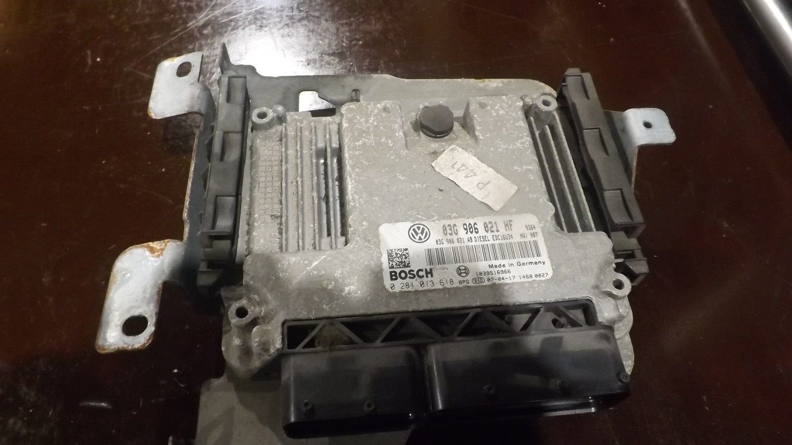VW Golf 5 Plus 5M 2.0 TDI BMM 103KW Motorsteuergerät 03G906021HF 0281013618
