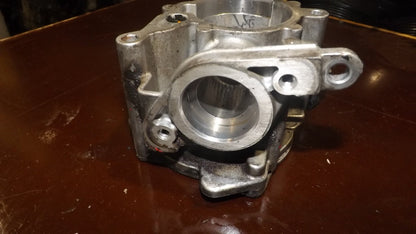 Unterdruckpumpe Vakuumpumpe für Audi A3 8P 09-12 FSI 1,8 118KW 06J145100B