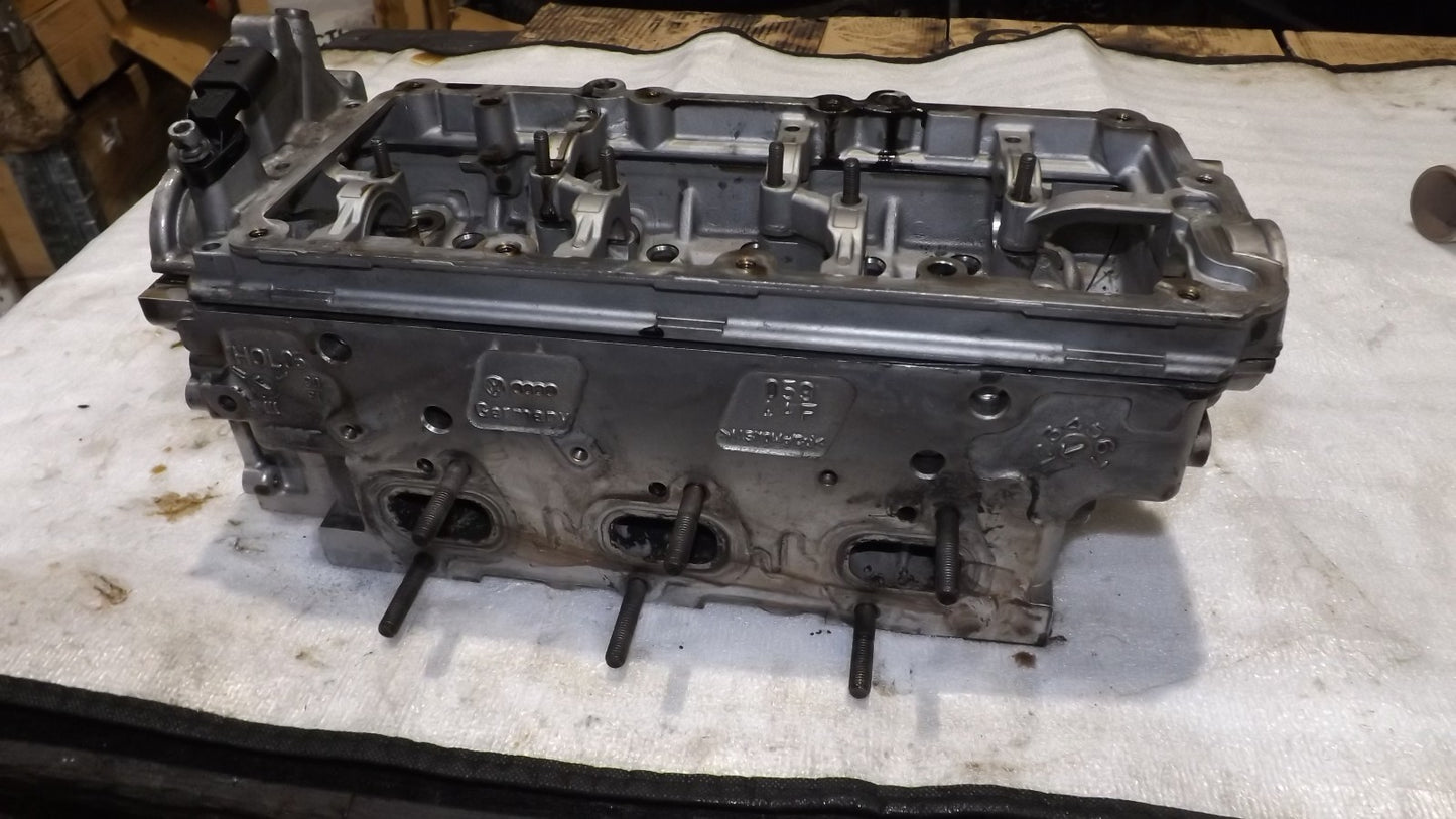 Zylinderkopf Nockenwelle Audi A4 8E B7 A6 Q7 TDI 164KW 0261059354