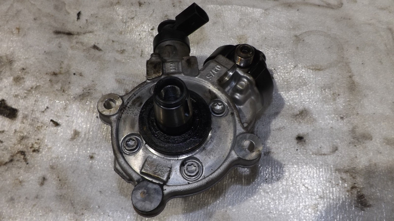 Bosch Hochdruckpumpe 0445010519 Mini BMW 2.0 D  116 d 118 d 218 d N47