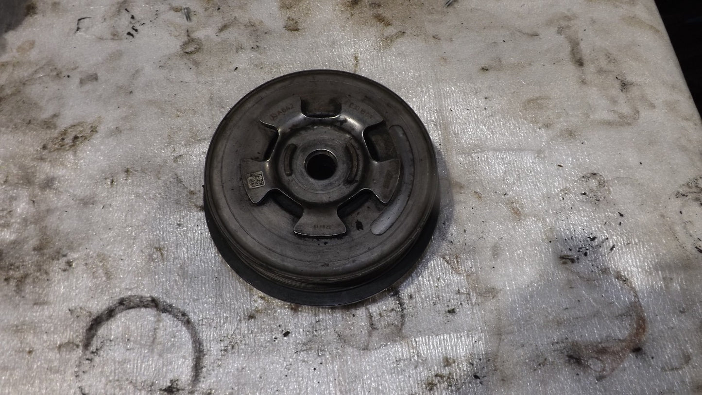 Mercedes ML W166 3.0 Diesel W204 Riemenscheibe 642.826 A6420301803
