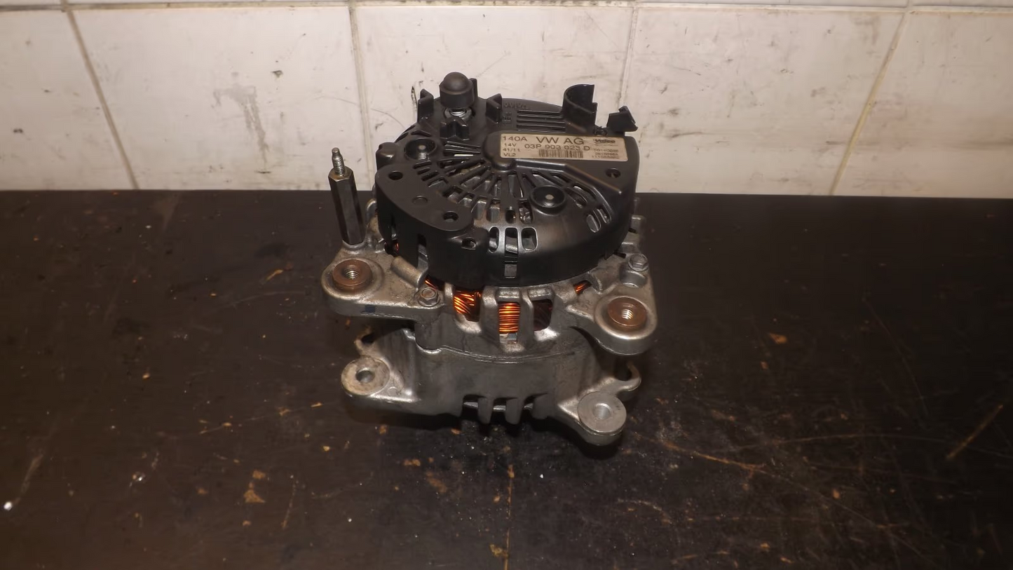Original Seat Volkswagen Skoda Lichtmaschine 03P903023D