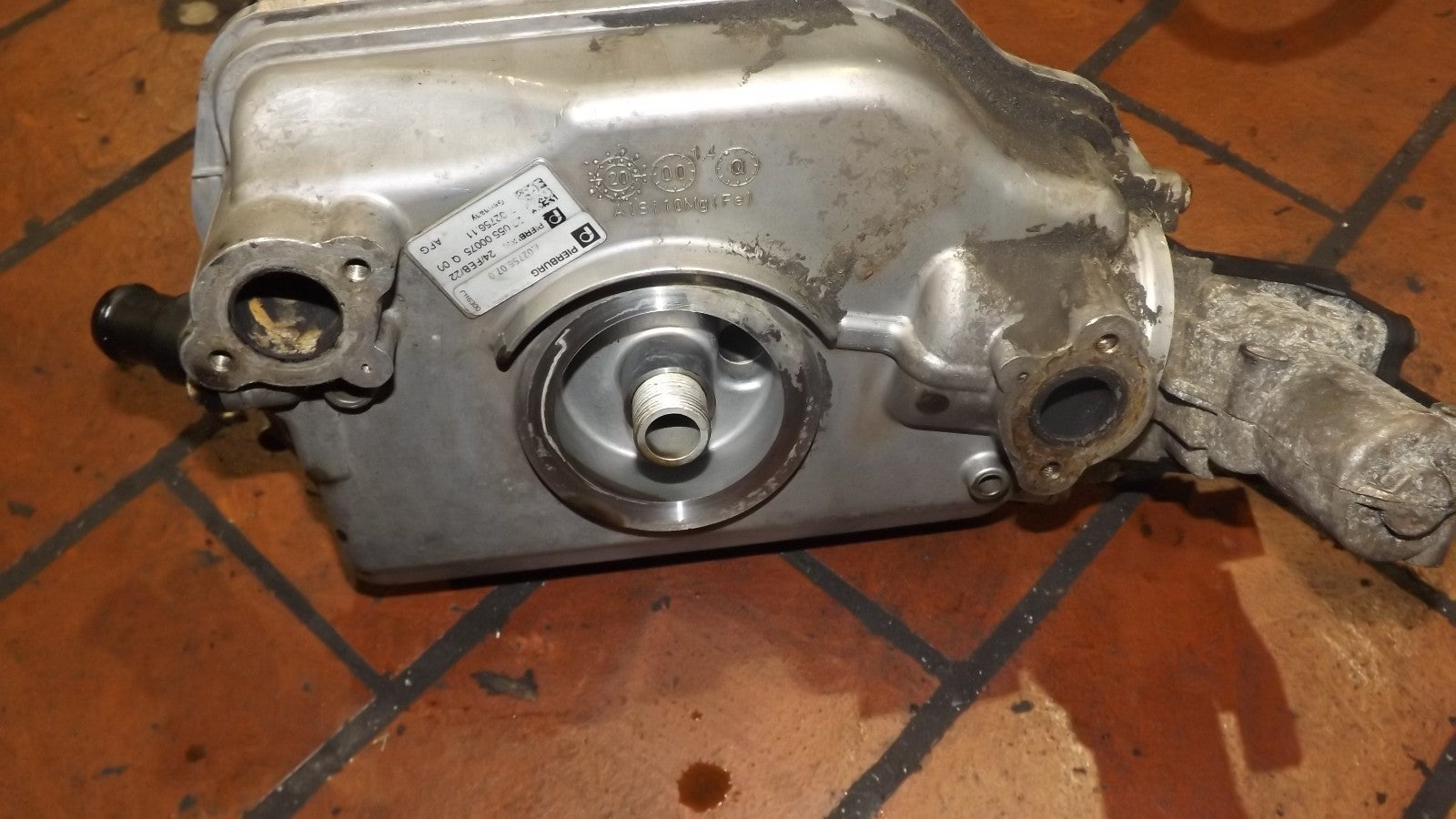 VW T5 FL 2.0 TDI Kombikühler AGR Abgaskühler 50631705