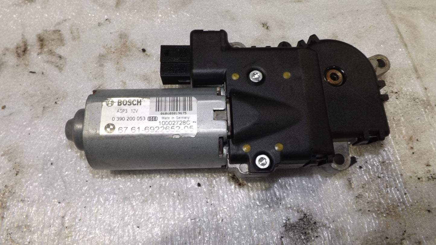 BMW Schiebedachmotor / Motor Schiebedach – 0390200053 / 67.61-6922652-05