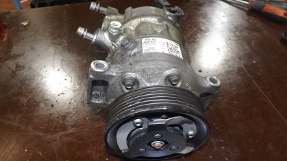 Kompressor Klimakompressor für VW Golf 5 1K1 Passat Audi A3 A6 Seat Toledo Skoda