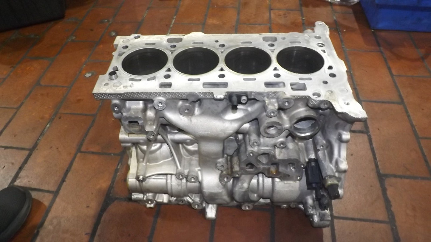 BMW F30 F31 F33 F80 G02 B48 B48B20A 2,0 2,8 MOTORBLOCK 8602591 8642458