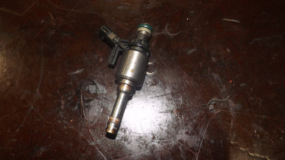 VW Passat 3G B8 Audi Skoda Seat Einspritzwentil Einspritzdüse 2,0TSI 06L906036L