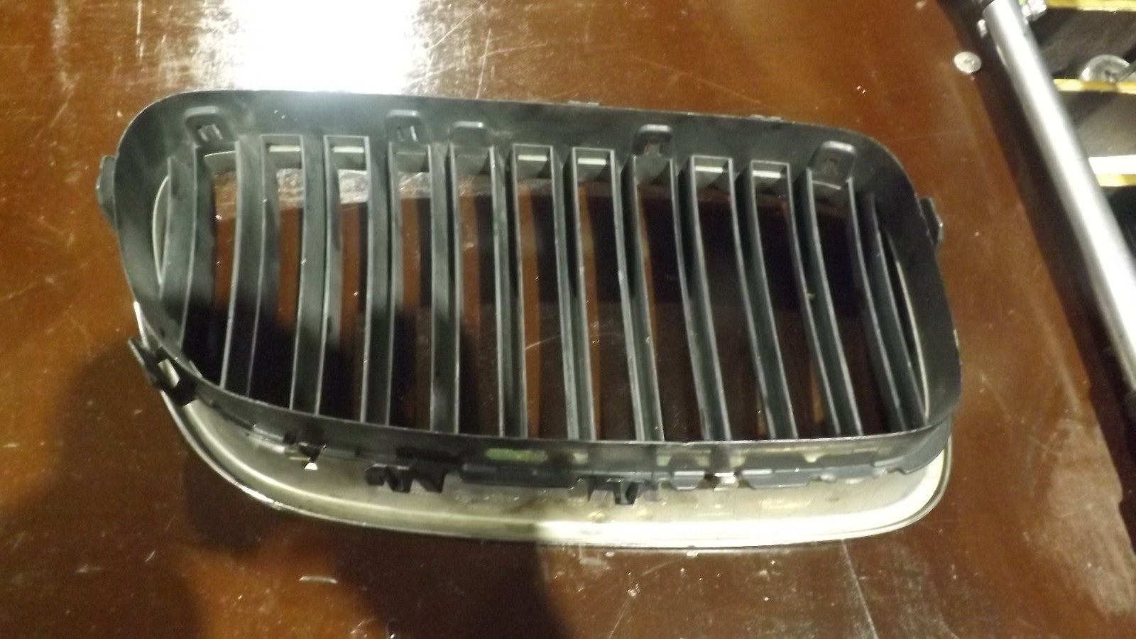 Kühlergrill links Gitter Niere BMW 5er Touring (F11) 7200727