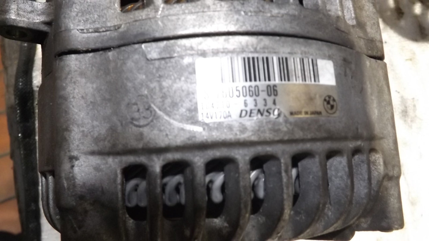 BMW 1 er  3er  Lichtmaschine Generator  1042106334