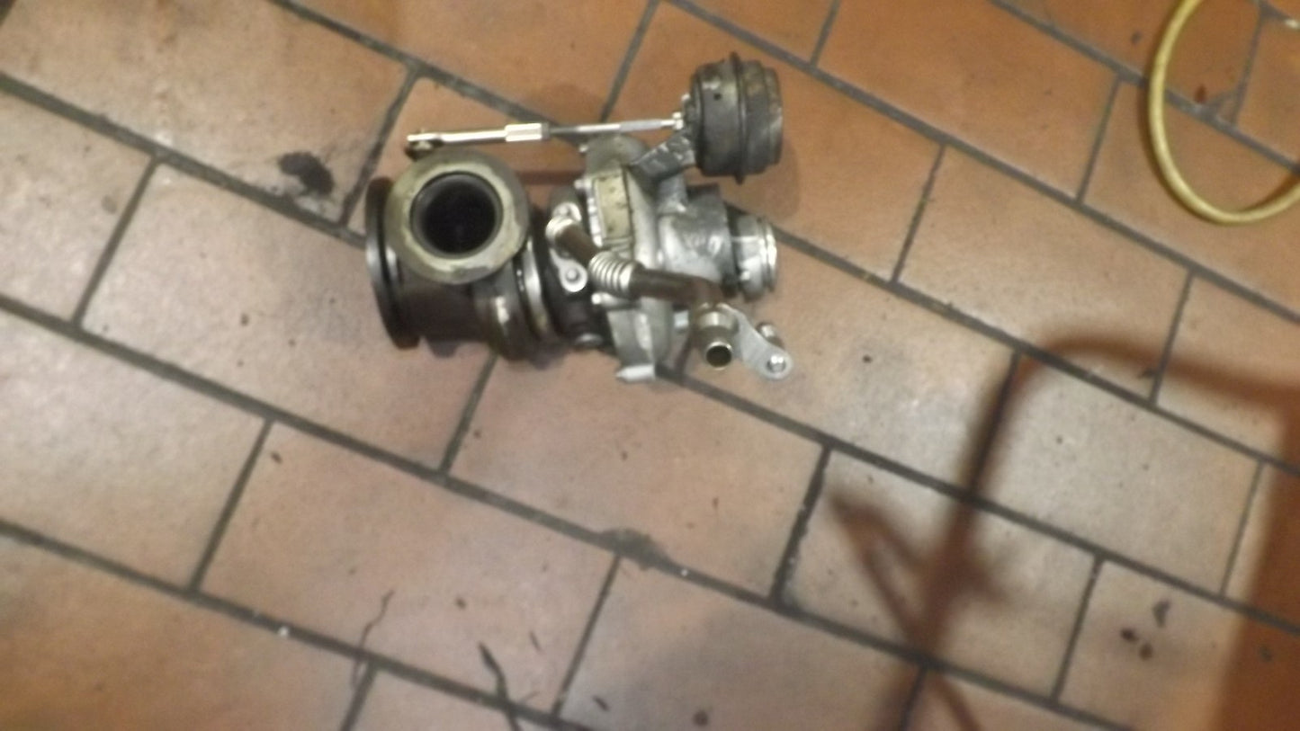 Turbolader für BMW 7er F01 F02 4,4 750i Li xDrive N63B44B N63 7605794