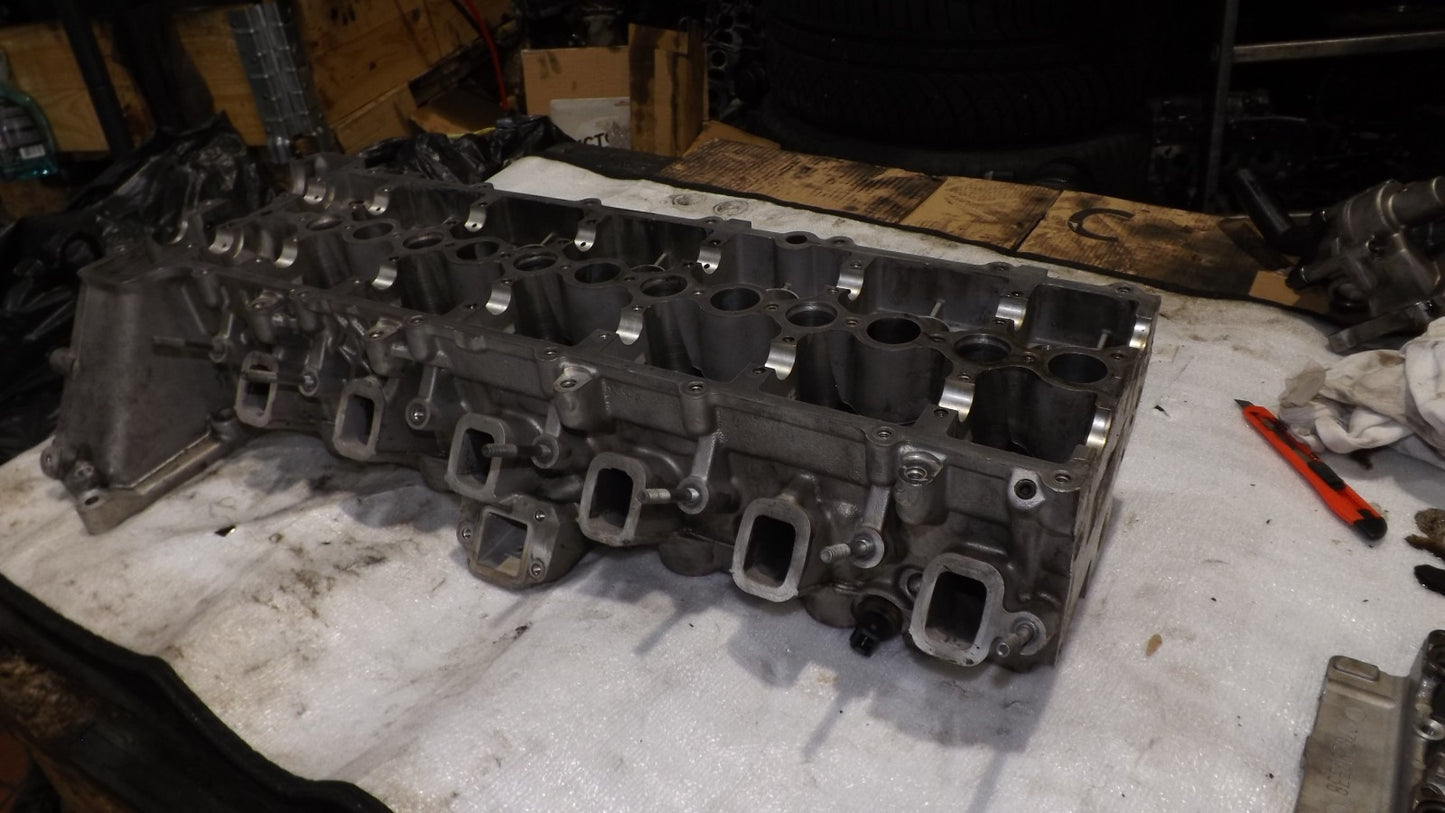 Original Zylinderkopf  BMW 5er 7er X5 X6 M57  77927539
