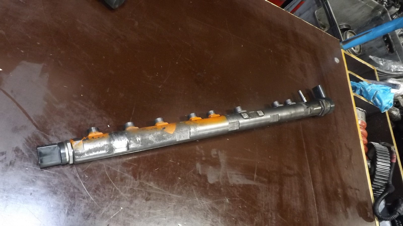 BMW Einspritzleiste Druckspeicher  E90 F01 F10 F15 F30 F36 N57D30  7805423 02