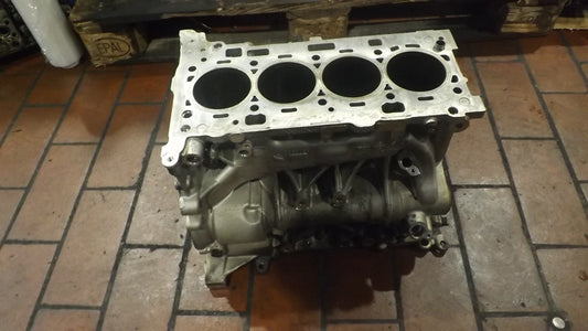 BMW F30 F31 F33 F80 G02 B48 B48B20A 2,0 2,8 MOTORBLOCK 8602591 8642458