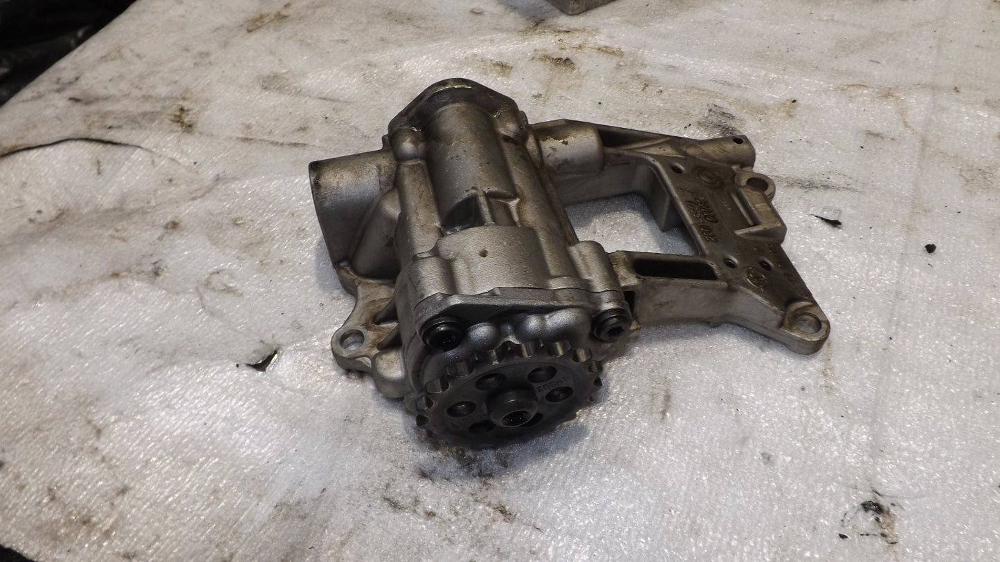 BMW E60 E61 E39 E46 530d 535d M57 M57N ÖLPUMPE FÖRDERPUMPE ÖL 7789838
