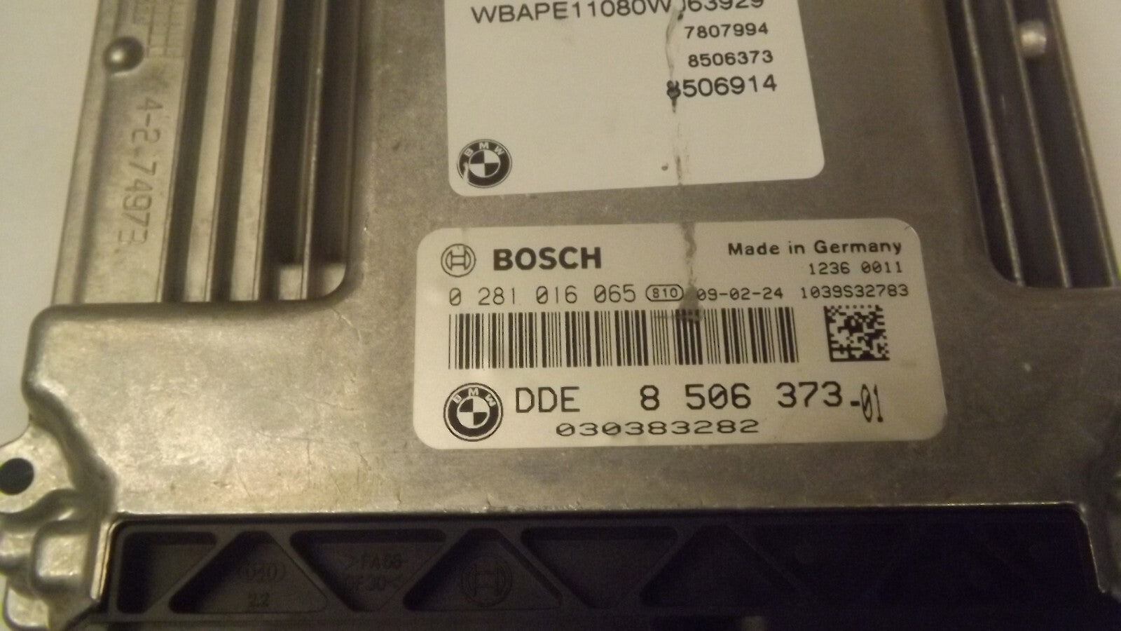 BMW X3 E83 LCI 2.0d N47 177HP Motorsteuergerät Steuergerät ECU DDE 8506373