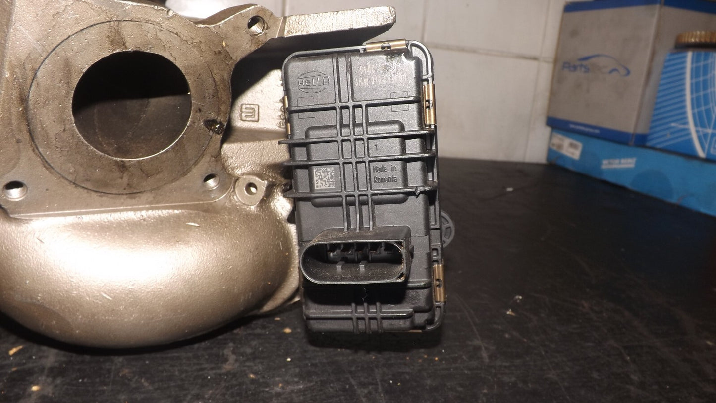 Original BMW X6 F16 X5 F15 M50D Turbolader Turbo N57D30S1 11658506381