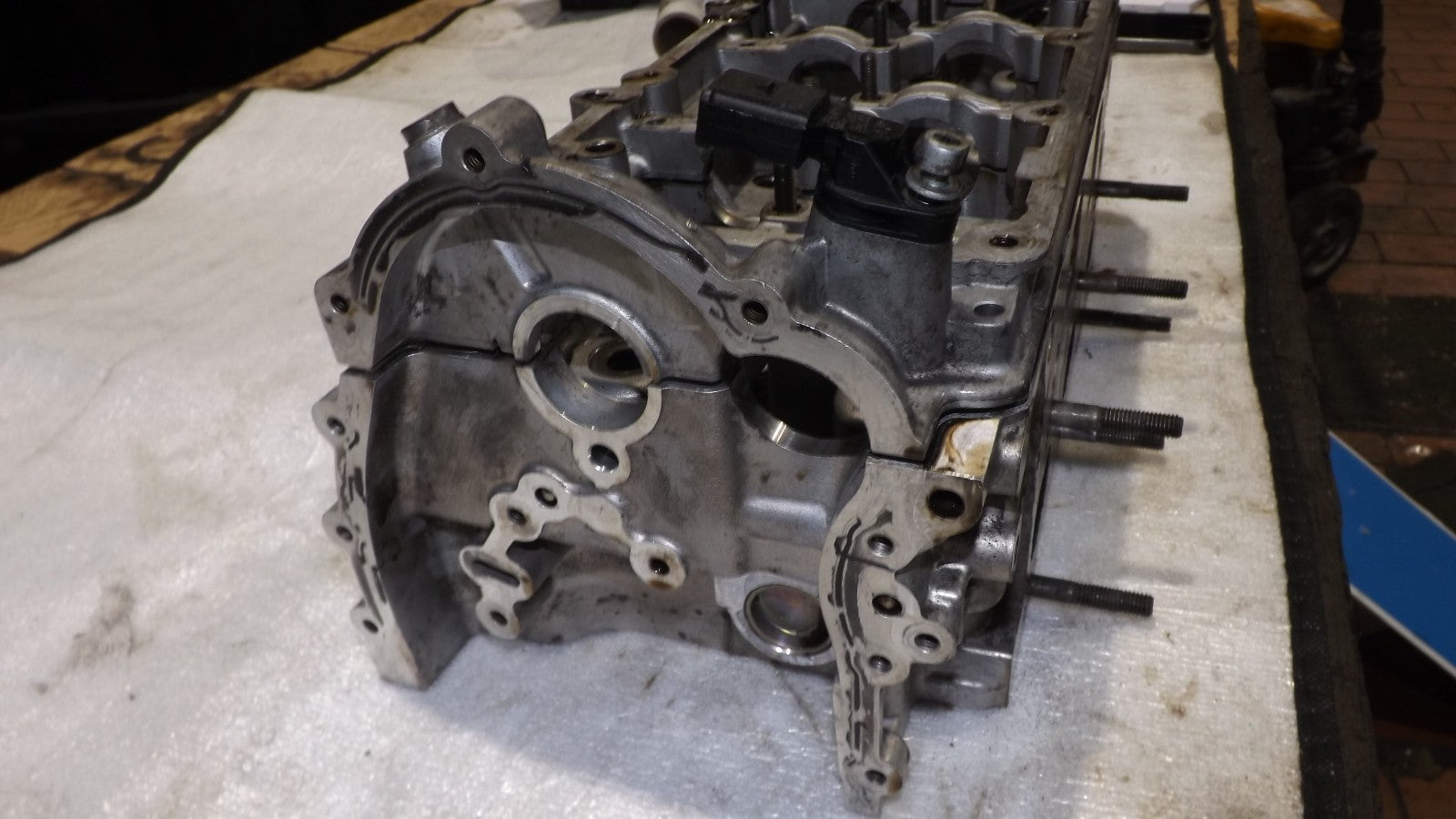 Zylinderkopf Nockenwelle Audi A4 8E B7 A6 Q7 TDI 164KW 0261059354