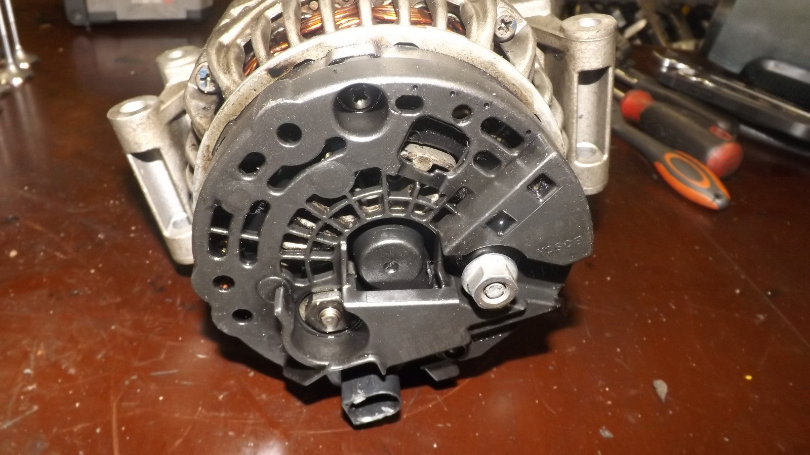 Lichtmaschine Audi A4 A5 Teilenummer: 06H903016L