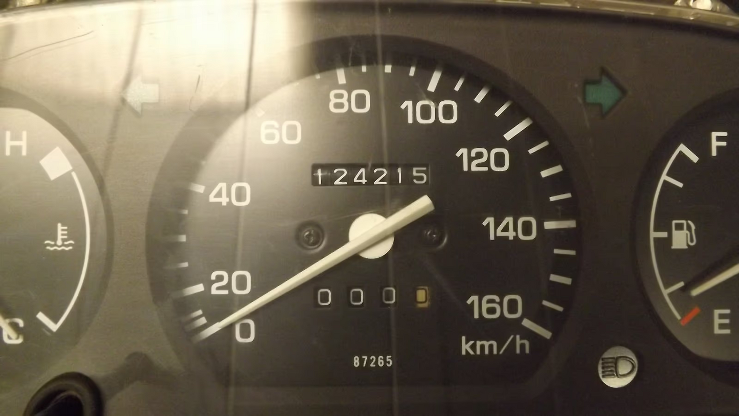 Original Daihatsu Cuore Tacho Tachometer Kombiinstrument 83010-87