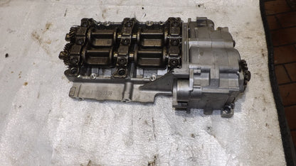 BMW 3 E90 E91 Benzin 110kW Ölpumpe Ausgleichswellenmodul  10600044CB
