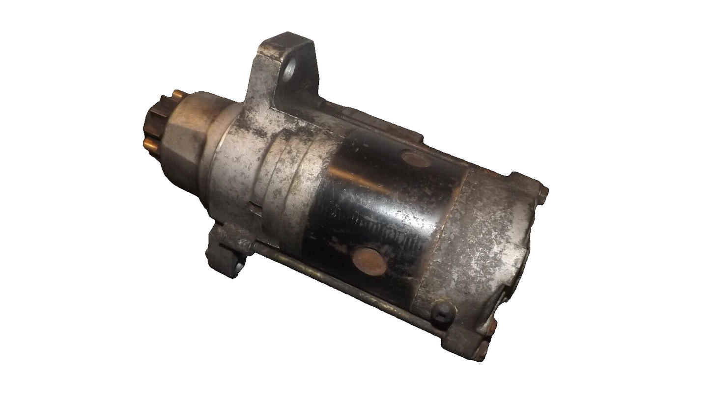 Original Nissan Almera Tino Anlasser Halter 23300WD001