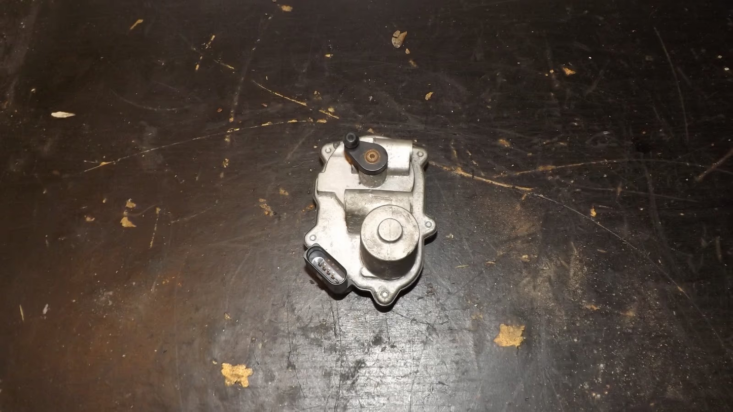 Original VW Seat Skoda Umschaltklappe Stellelement  2900312909 / 06F133482