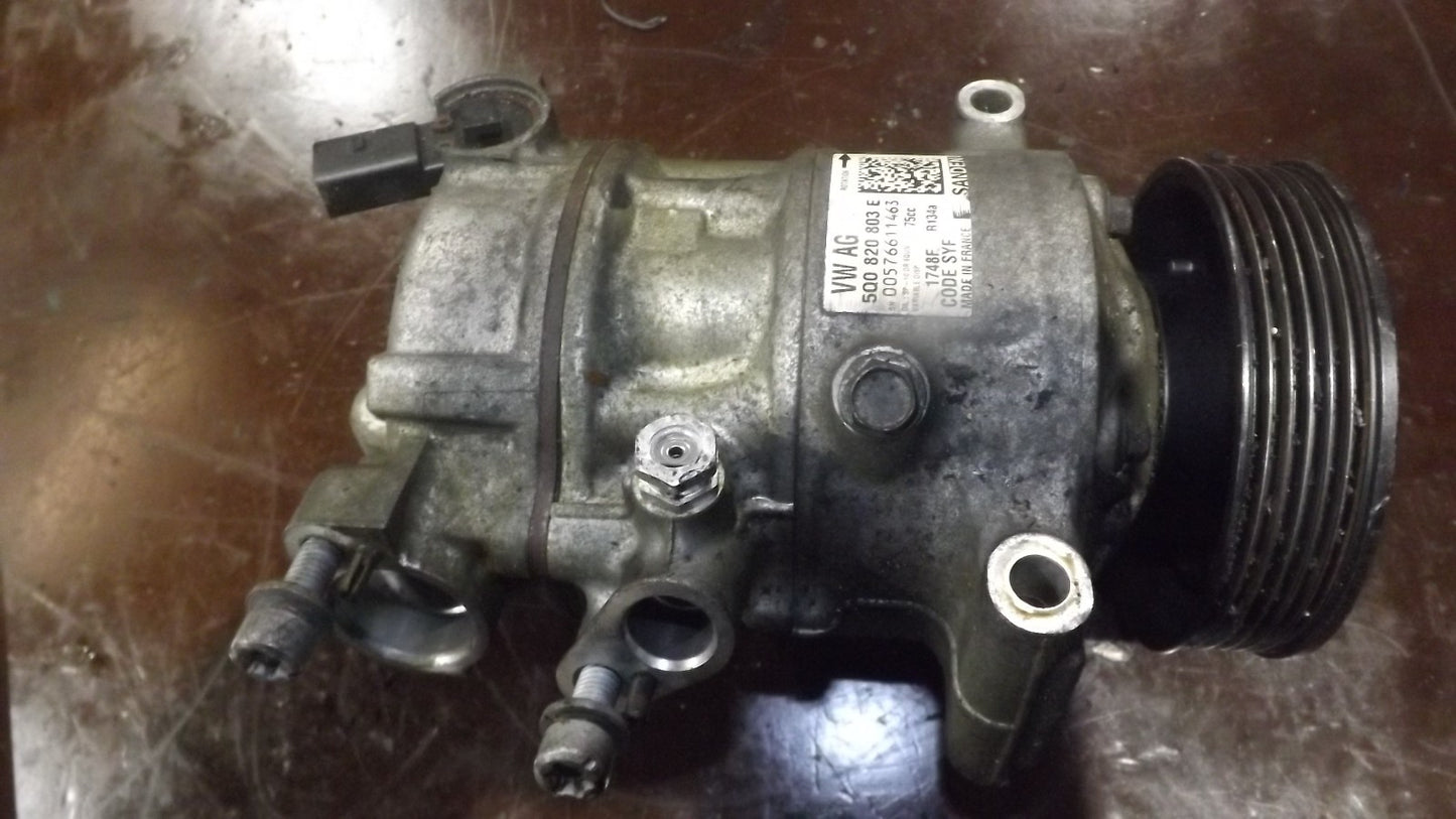 Kompressor Klimakompressor für VW Golf 5 1K1 Passat Audi A3 A6 Seat Toledo Skoda