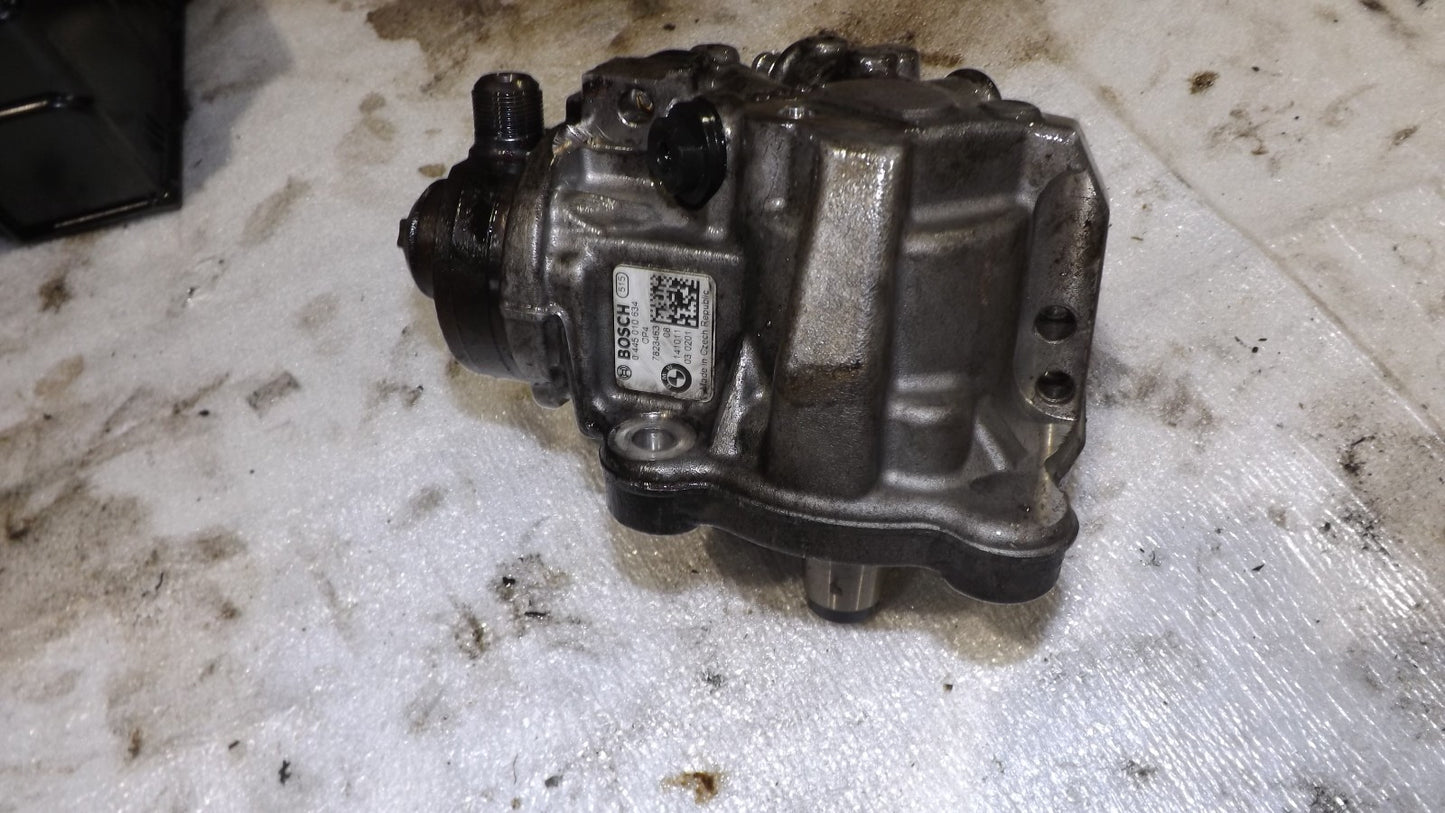 Hochdruckpumpe für BMW 3er F30 3,0 330d N57D30A N57D30O1 N57 7823463 0445010634