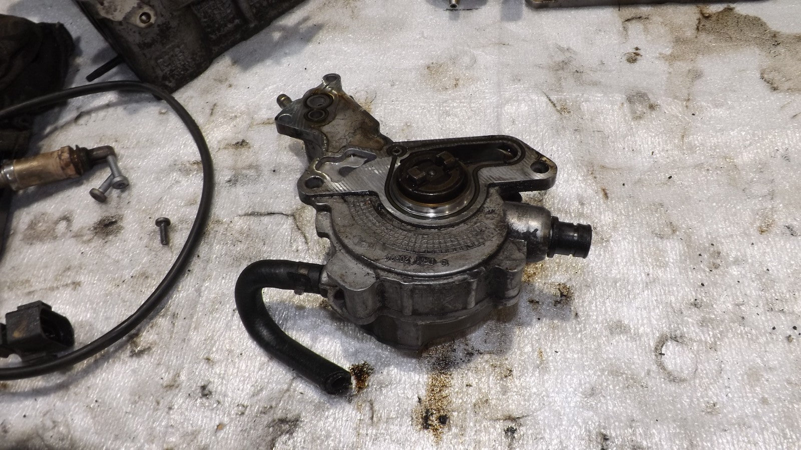 VW Golf Bora Audi 1,9TDI LUK Vakuumpumpe Kraftstoffpumpe 038145209A