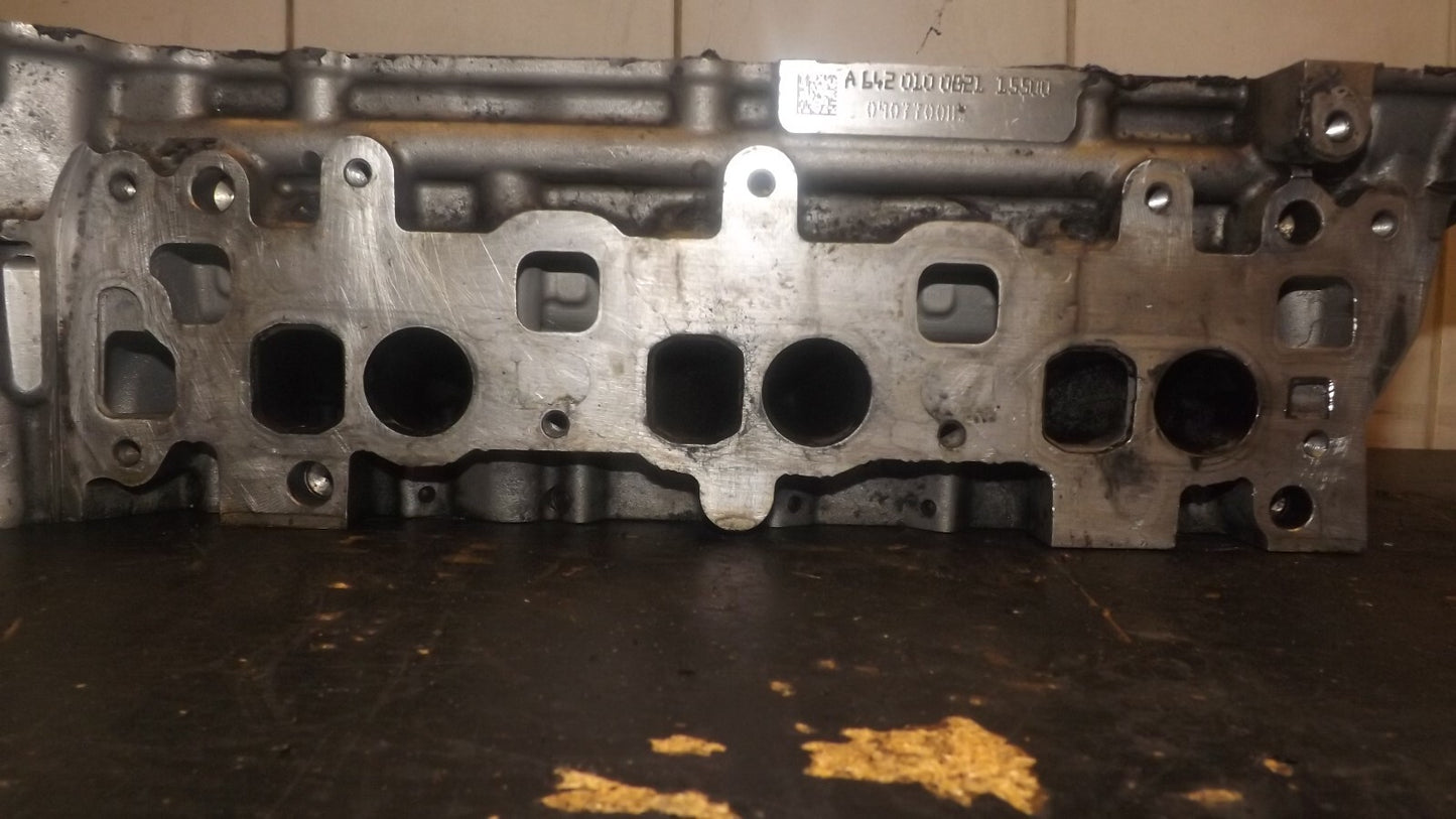 Original Mercedes Zylinderkopf 3.0 CDI OM642 Rechts A6420100821