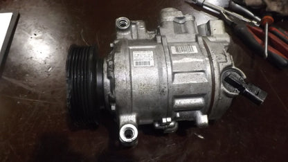 Klimakompressor Kompressor Klima 2.0 TDI 1.8 2.0 TSI Audi A4 8K A5 8T 8K0260805E