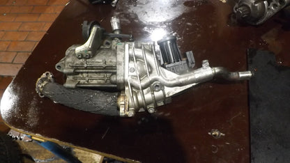 Abgasrückführventil EGR AGR Ventil Li für Jaguar XF X250 3,0d 701881050