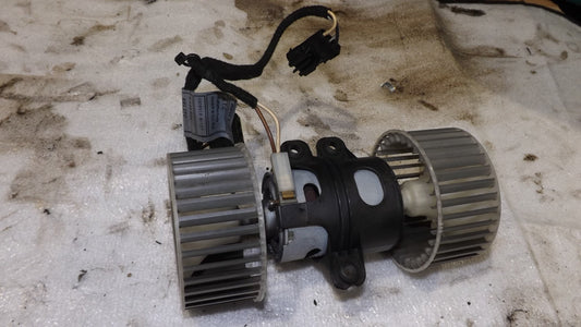 ORIG BMW X5 E70 Gebläsemotor Heizung 9128824