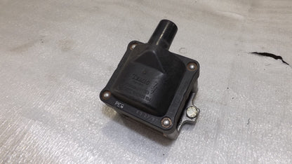 Zündspule Zündmodul für VW Caddy  Passat 35I Sharan 7M Transporter T4 0040100018