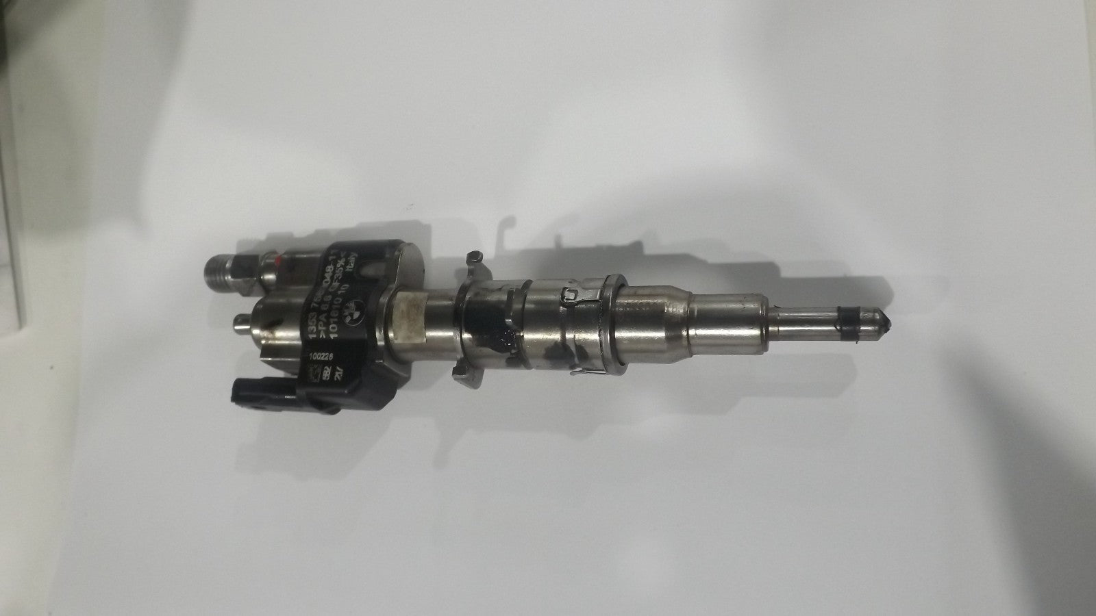 Original BMW Einspritzdüse Injektor E81-88 E90-93 E60 E61 F10 F11 - 13537589048
