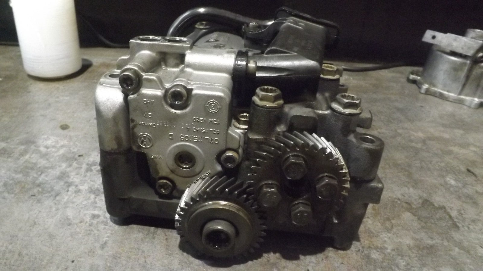 Ausgleichswellenmodul für Audi A4 A5 A6 Q5 2,0 TDI CGLC CGL 03L103537